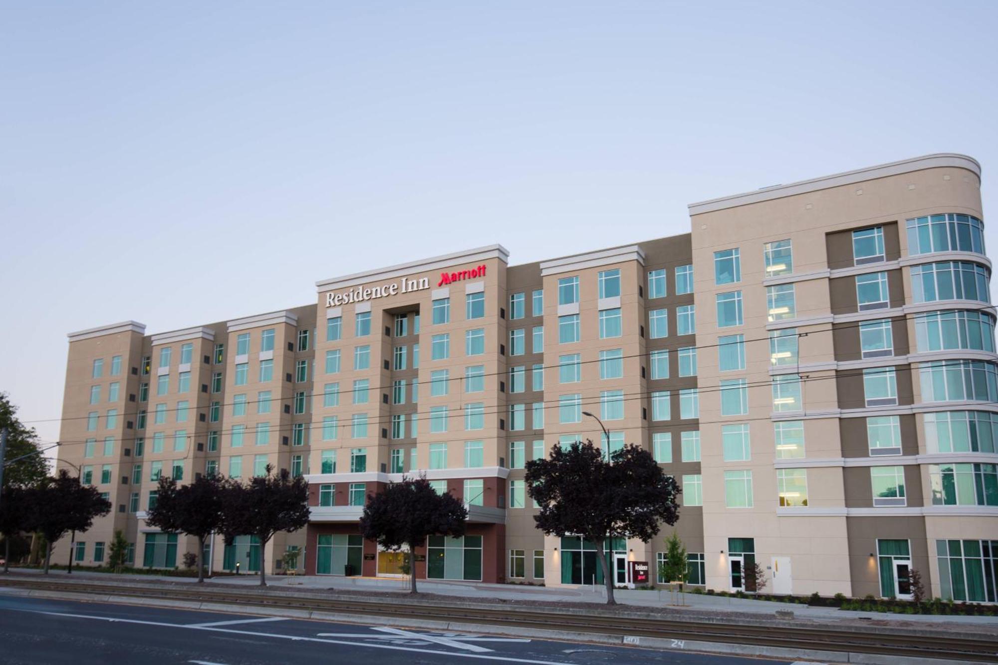 Residence Inn By Marriott San Jose Airport מראה חיצוני תמונה